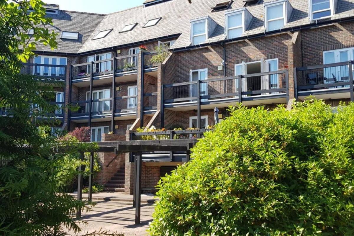 Modern Apartment In The Heart Of Oxford With Secure Underground Parking Ngoại thất bức ảnh
