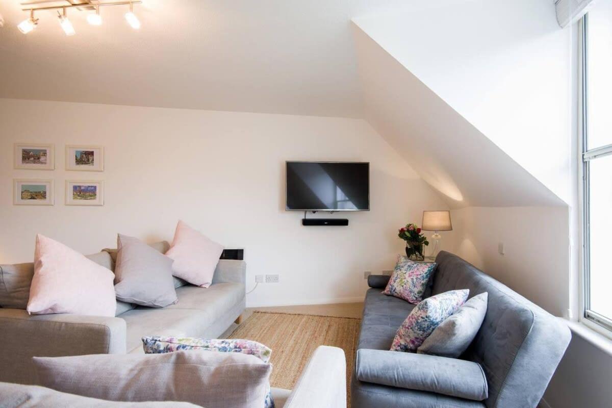 Modern Apartment In The Heart Of Oxford With Secure Underground Parking Ngoại thất bức ảnh